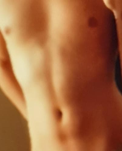 Söker en tjej att ha skön sex - Escort Killar i Stockholms län - bild 1